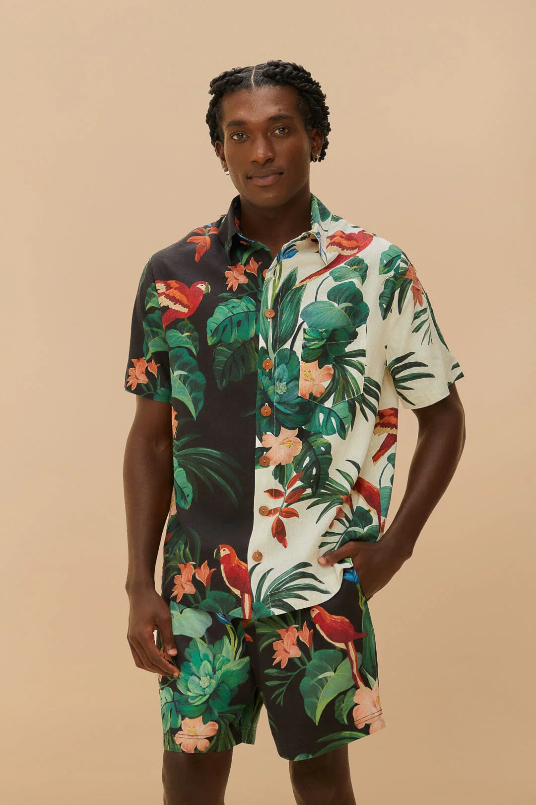 Black Midnight Macaw Fiesta LENZING™ ECOVERO™ Euroflax™ Shorts