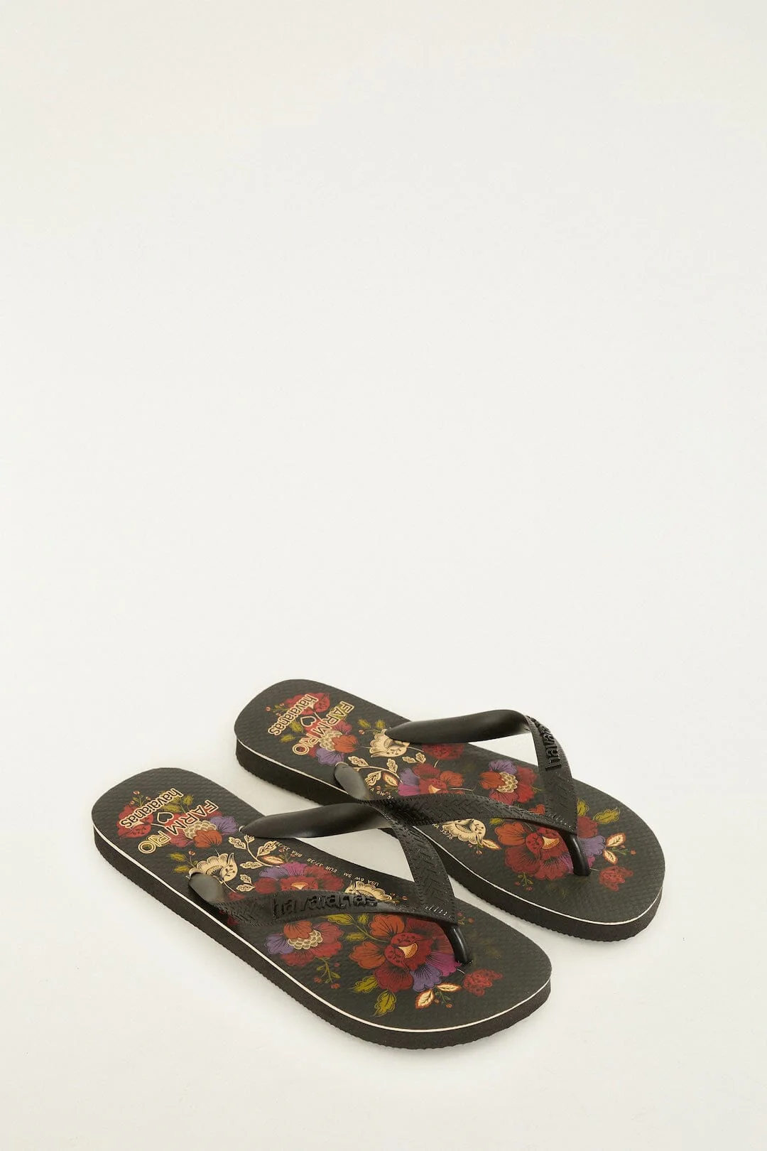 Black Rococo Flowers Havaianas - Image 2