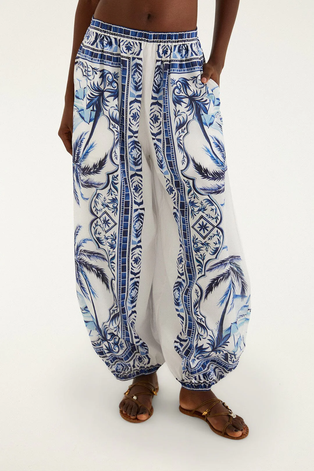 Off-White Wonderful City Organic Cotton Balloon Pants - Image 2